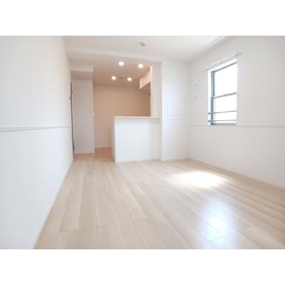 エアリーⅤ 303【管理NO：1-027981601-03030】 ★家具家電は申し込み後に搬入します 2026年09月上旬入居可能の物件画像