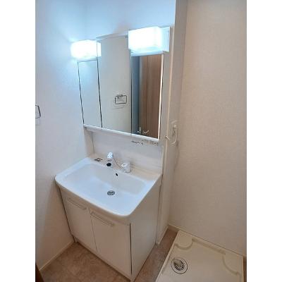 ＳＵＮ１６　金光Ⅲ 103【管理NO：1-026610301-01030】 ★家具家電は申し込み後に搬入します★の物件画像