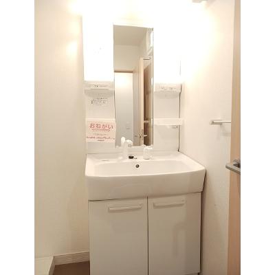 エスポワール 201【管理NO：1-017828501-02010】 ★家具家電は申し込み後に搬入します★の物件画像