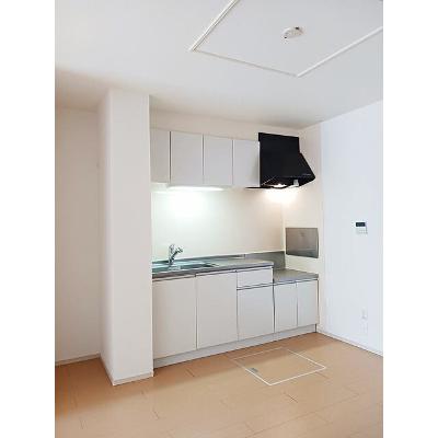 サンライズ　ヒル 102【管理NO：1-099398601-01020】 ★家具家電は申し込み後に搬入しますの物件画像