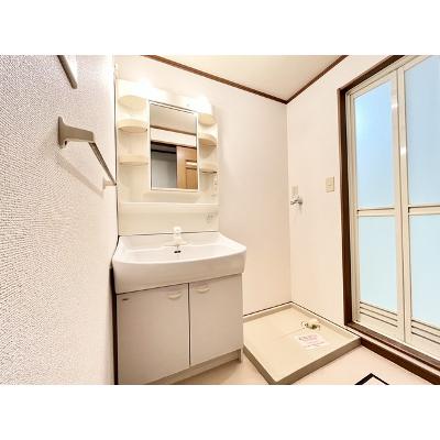 ＳｕｃｃｅｓｓＳｔｒｅｅｔ栄 102【管理NO：1-012199201-01020】 ★家具家電は申し込み後に搬入します 2026年08月下旬入居可能の物件画像