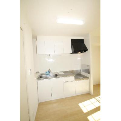 カーサ平松 202【管理NO：1-022672501-02020】 ★家具家電は申し込み後に搬入します 2026年08月下旬入居可能の物件画像