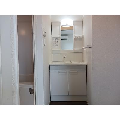ｆｒｅｓｈｌｙ（フレッシュリー 301【管理NO：1-023668301-03010】 ★家具家電は申し込み後に搬入します★の物件画像