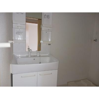 セレノ 202【管理NO：1-017544901-02020】 ★家具家電は申し込み後に搬入します 2026年08月下旬入居可能の物件画像