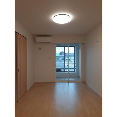 サージェ林　Ⅲ　Ａ 101【管理NO：1-025316801-01010】 ★家具家電は申し込み後に搬入します 2026年09月中旬入居可能の物件画像