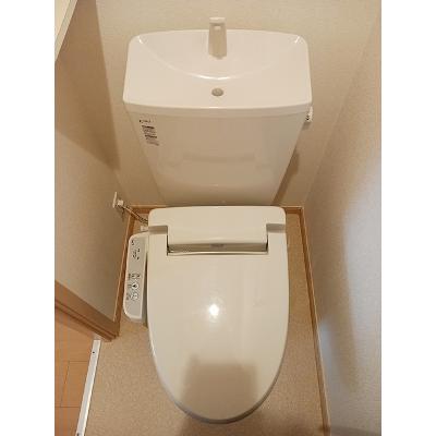 エアリー 103【管理NO：1-018843501-01030】 ★家具家電は申し込み後に搬入します★の物件画像