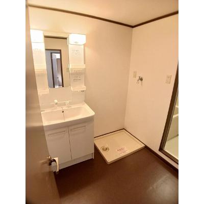 アーバンハウス鴨川 305【管理NO：1-007005601-03040】 ★家具家電は申し込み後に搬入します 2026年08月下旬入居可能の物件画像
