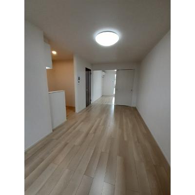 リール・アビテ・ジュイエ 201【管理NO：1-027216301-02010】 ★家具家電は申し込み後に搬入します 2026年08月下旬入居可能の物件画像