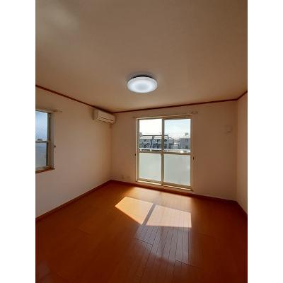 ウィスティリアⅠ 201【管理NO：1-013331101-02010】 ★家具家電は申し込み後に搬入します★の物件画像