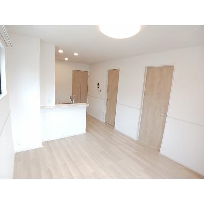 サンシャイン高塚 105【管理NO：1-028351701-01050】 ★家具家電は申し込み後に搬入します 2026年08月下旬入居可能の物件画像