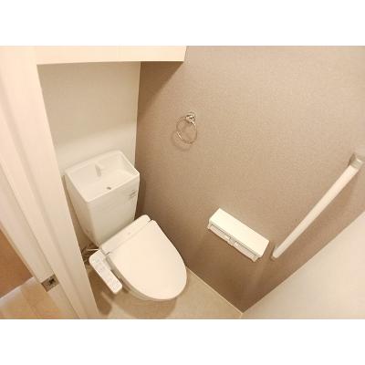 サンシャイン高塚 105【管理NO：1-028351701-01050】 ★家具家電は申し込み後に搬入します 2026年08月下旬入居可能の物件画像