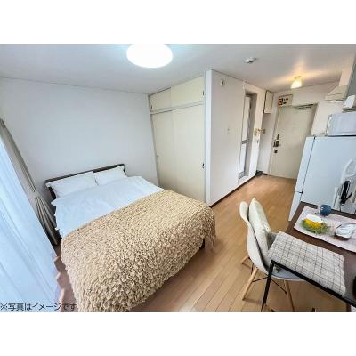 ユニオンマンスリー武蔵砂川１　203　1R・セミダブル☆【禁煙ルーム】人気の角部屋！安心のモニター付きインターフォン完備/デスク・チェア＆たっぷり収納2ドア冷蔵庫など生活家電のあるお部屋の物件画像