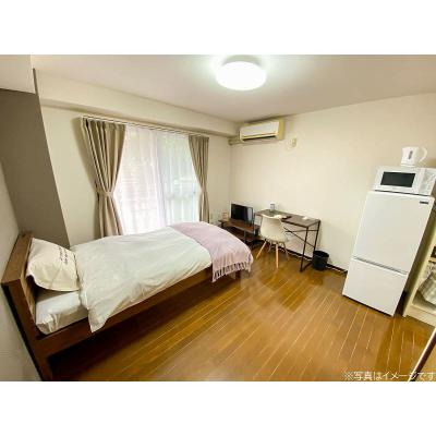 ユニオンマンスリー高幡不動２　105　1R・シングル☆【禁煙ルーム】便利な宅配ボックス付き！安心のモニター付きインターフォン完備/デスク・チェア＆たっぷり収納2ドア冷蔵庫など生活家電のあるお部屋の物件画像