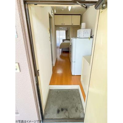 ユニオンマンスリー京王堀之内３　202　1R・シングル☆【禁煙ルーム】便利な宅配ボックス完備/デスク・チェア＆たっぷり収納2ドア冷蔵庫など生活家電のあるお部屋/中央大学多摩キャンパスまで徒歩通学の物件画像