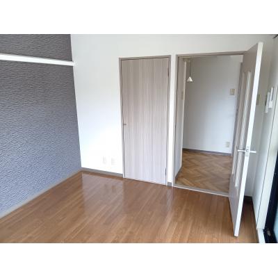 KIT【金沢駅徒歩12分♪】角部屋☆バストイレ別☆オートロック☆駐車場有　GI0108の物件画像