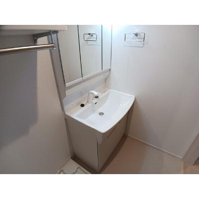 グランツ　Ｊ 101【管理NO：1-028306701-01010】 ★家具家電は申し込み後に搬入しますの物件画像