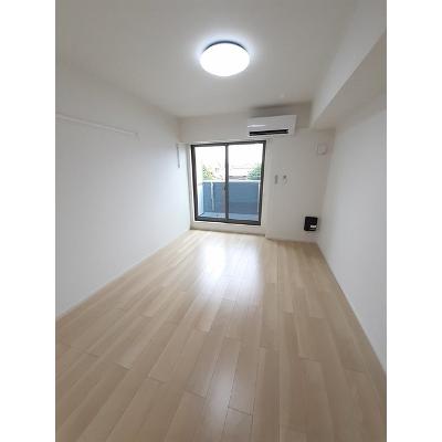 プレミール 202【管理NO：1-026331101-02020】 ★家具家電は申し込み後に搬入します★の物件画像