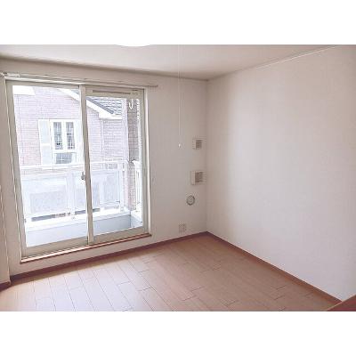 グランデ・フィオーレ　Ⅰ－Ａ 203【管理NO：1-013560101-02030】 ★家具家電は申し込み後に搬入します★の物件画像
