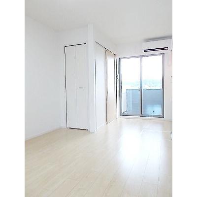 ヴェルタウンＥ 102【管理NO：1-024036501-01020】 ★家具家電は申し込み後に搬入します★ ★2026年08月下旬入居可能★の物件画像