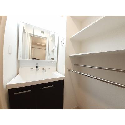 グランド・メゾン東根　参番館 104【管理NO：1-026941801-01040】 ★家具家電は申し込み後に搬入します★ ★2026年09月中旬入居可能★の物件画像