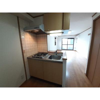 パラディーゾ木の実町 101【管理NO：1-010478801-01010】 ★家具家電は申し込み後に搬入します★ ★2026年09月中旬入居可能★の物件画像