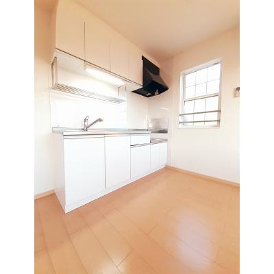 ドゥ　シェ　モア　Ｂ 201【管理NO：1-016879102-02010】 ★家具家電は申し込み後に搬入します★ ★2026年09月中旬入居可能★の物件画像