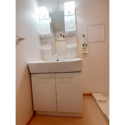 ドゥ　シェ　モア　Ｂ 201【管理NO：1-016879102-02010】 ★家具家電は申し込み後に搬入します★ ★2026年09月中旬入居可能★の物件画像