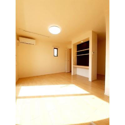 ＡＬＢＡ－１７ 101【管理NO：1-022356801-01010】 ★家具家電は申し込み後に搬入します★の物件画像
