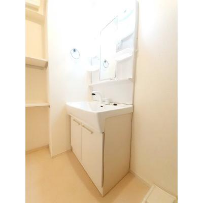 ＡＬＢＡ－１７ 101【管理NO：1-022356801-01010】 ★家具家電は申し込み後に搬入します★の物件画像