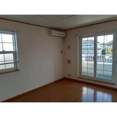 フルジーナＣ 202【管理NO：1-013655601-02020】 ★家具家電は申し込み後に搬入します★ ★2026年09月上旬入居可能★の物件画像