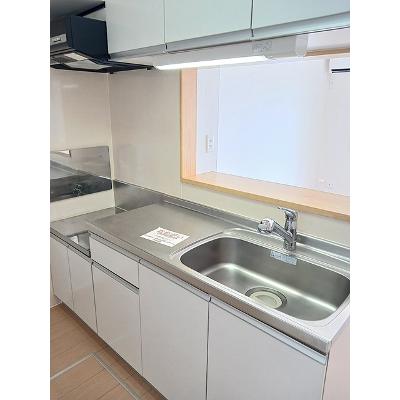 ラフィネ　トロワ 102【管理NO：1-015282801-01020】 ★家具家電は申し込み後に搬入します★の物件画像