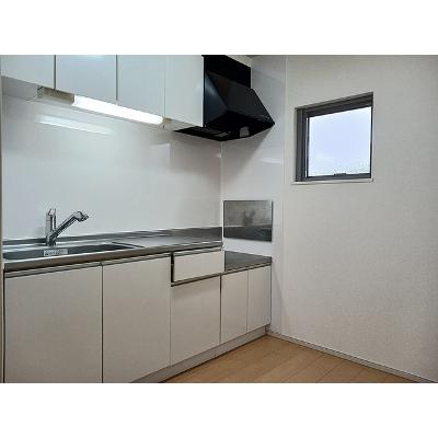 ＬＩＡＮＧＥ 202【管理NO：1-020242801-02020】 ★家具家電は申し込み後に搬入します★の物件画像