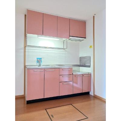 エテルネルＢ 101【管理NO：1-012403602-01010】 ★家具家電は申し込み後に搬入します★の物件画像