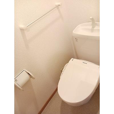 エテルネルＢ 101【管理NO：1-012403602-01010】 ★家具家電は申し込み後に搬入します★の物件画像
