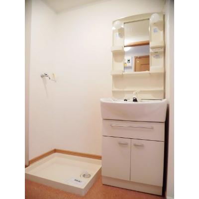 ヴィオラｉ 105【管理NO：1-014303701-01050】 ★家具家電は申し込み後に搬入します★ ★2026年08月下旬入居可能★の物件画像