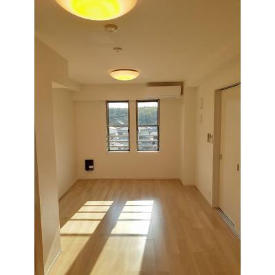 カレント美郷Ⅵ 301【管理NO：1-025222902-03010】 ★家具家電は申し込み後に搬入します★ ★2026年08月下旬入居可能★の物件画像