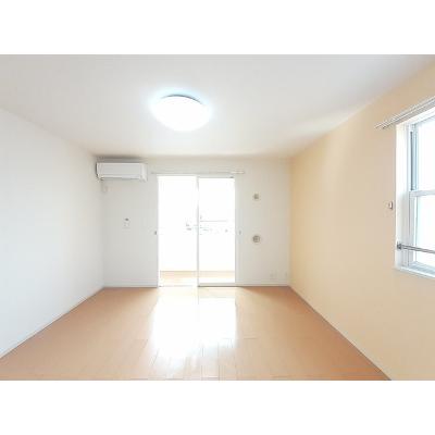 シャインパーク 205【管理NO：1-018768301-02050】 ★家具家電は申し込み後に搬入します★の物件画像