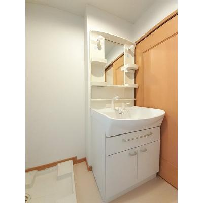 グロワールＥ 203【管理NO：1-015150005-02030】 ★家具家電は申し込み後に搬入します 2026年08月下旬入居可能の物件画像