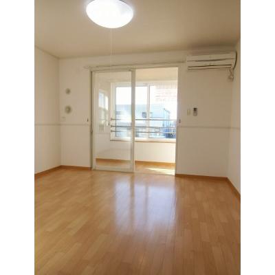 ニューキャロットⅢ 201【管理NO：1-015272101-02010】 ★家具家電は申し込み後に搬入します 2026年07月下旬入居可能の物件画像