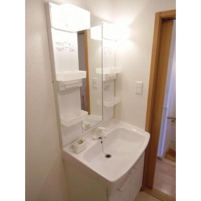 ニューキャロットⅢ 201【管理NO：1-015272101-02010】 ★家具家電は申し込み後に搬入します 2026年07月下旬入居可能の物件画像