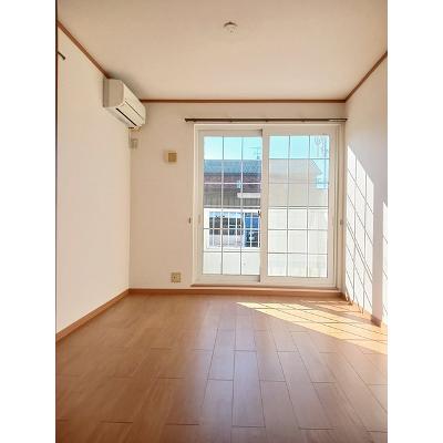 フィオーレⅠ 102【管理NO：1-012593801-01020】 ★家具家電は申し込み後に搬入します★の物件画像