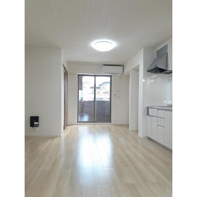 シティーロードタカヤナギ 103【管理NO：1-026906201-01030】 ★家具家電は申し込み後に搬入します★の物件画像