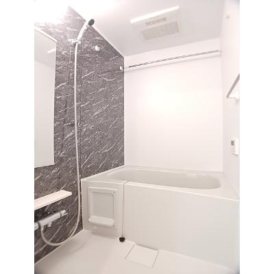 グラース 103【管理NO：1-027106201-01030】 ★家具家電は申し込み後に搬入します★の物件画像