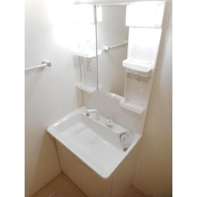 カーサ　モンテ　アスール 203【管理NO：1-019600101-02030】 ★家具家電は申し込み後に搬入します★ ★2026年08月下旬入居可能★の物件画像