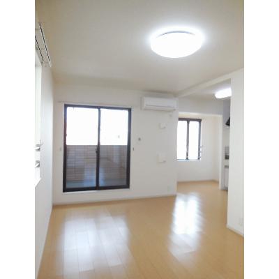 ヴェルフィオーレ 202【管理NO：1-020143401-02020】 ★家具家電は申し込み後に搬入します★の物件画像