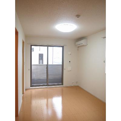 プリムローズ 102【管理NO：1-018757101-01020】 ★家具家電は申し込み後に搬入します★ ★2026年08月中旬入居可能★の物件画像