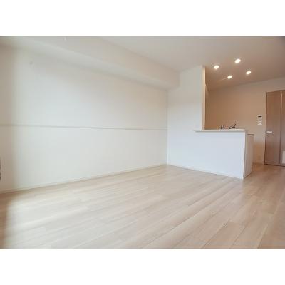 アッシャー 205【管理NO：1-028651601-02040】 ★家具家電は申し込み後に搬入します★ ★2026年09月上旬入居可能★の物件画像
