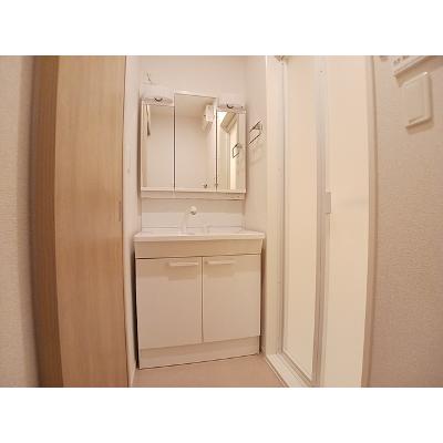 アッシャー 202【管理NO：1-028651601-02020】 ★家具家電は申し込み後に搬入します★ ★2026年09月上旬入居可能★の物件画像
