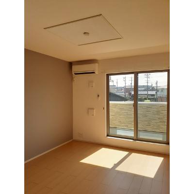 ミオ　パードレ 205【管理NO：1-019802301-02040】 ★家具家電は申し込み後に搬入します★ ★2026年09月上旬入居可能★の物件画像