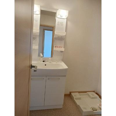 シュー・フルール 203【管理NO：1-015997202-02030】 ★家具家電は申し込み後に搬入します 2026年08月上旬入居可能の物件画像